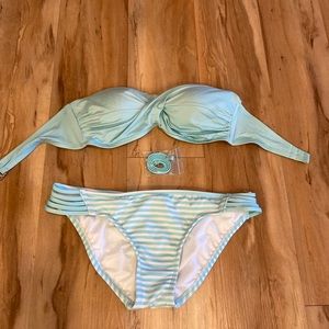 Strapless (or added straps) swimsuit